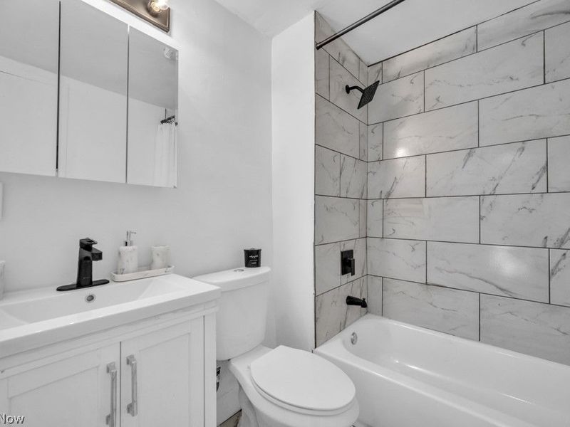 3341 Woodbridge Avenue , Cleveland, OH 44109 Photo 29