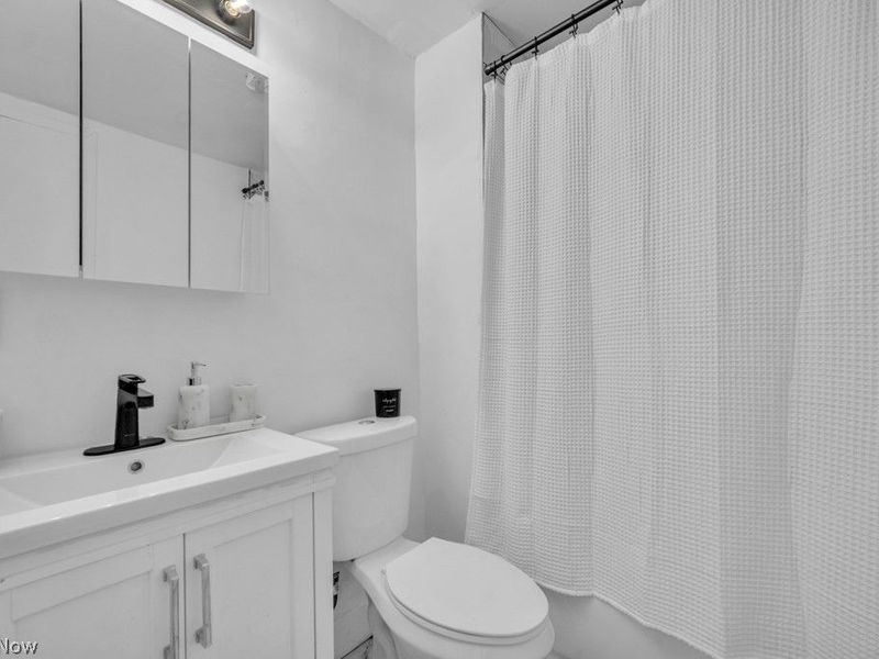 3341 Woodbridge Avenue , Cleveland, OH 44109 Photo 30