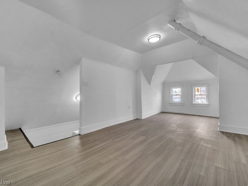 3341 Woodbridge Avenue , Cleveland, OH 44109 Photo 31