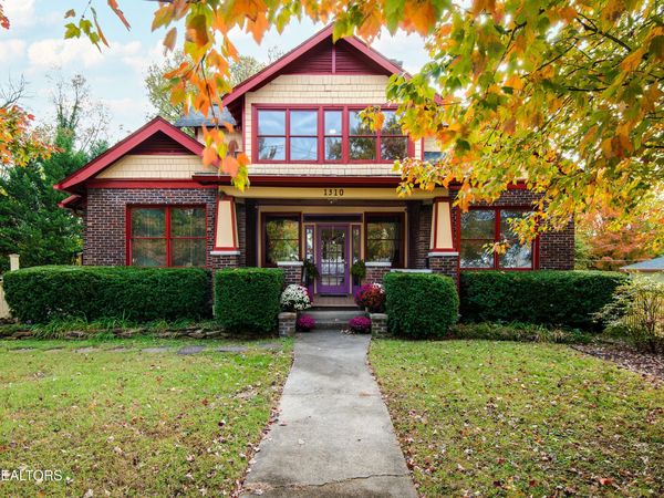 1310 Luttrell St, Knoxville, TN 37917