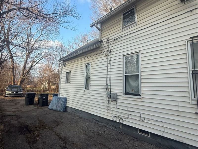 9515 Easton Avenue , Cleveland, OH 44104 Photo 3