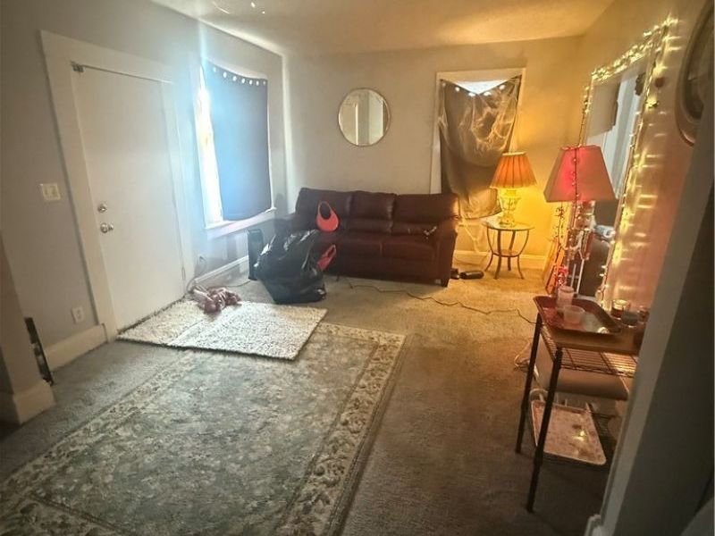 9515 Easton Avenue , Cleveland, OH 44104 Photo 9