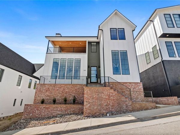 2105 Panorama Place , Fayetteville, AR 72701