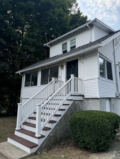 134 Sherman St, Quincy, MA 02170 Main Photo