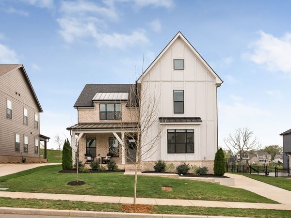 3029 Whitstable Ct, Thompsons Station, TN 37179