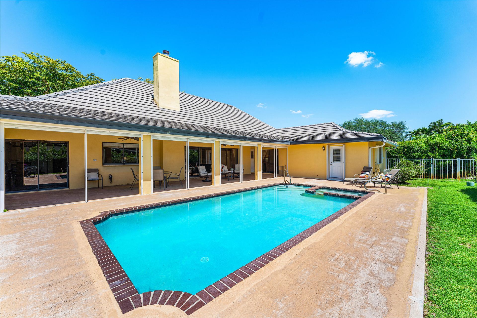 2099 Greenview Cove Drive, Wellington, FL 33414 Photo