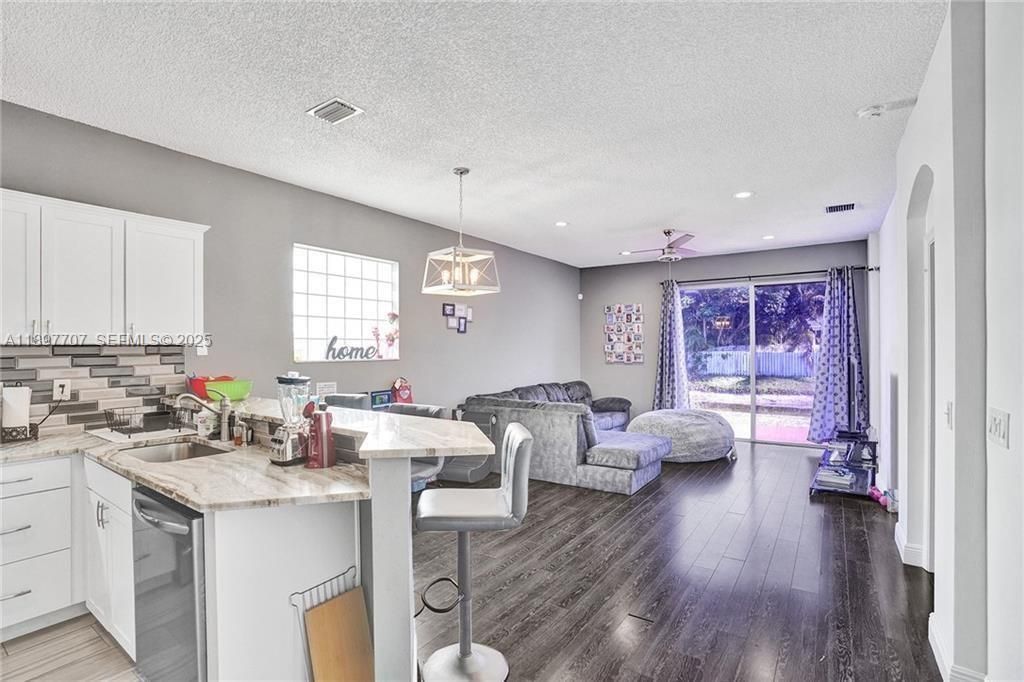 4824 NW 19th Street, Coconut Creek, FL 33063 Photo