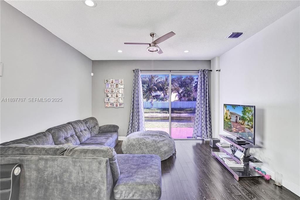 4824 NW 19th Street, Coconut Creek, FL 33063 Photo