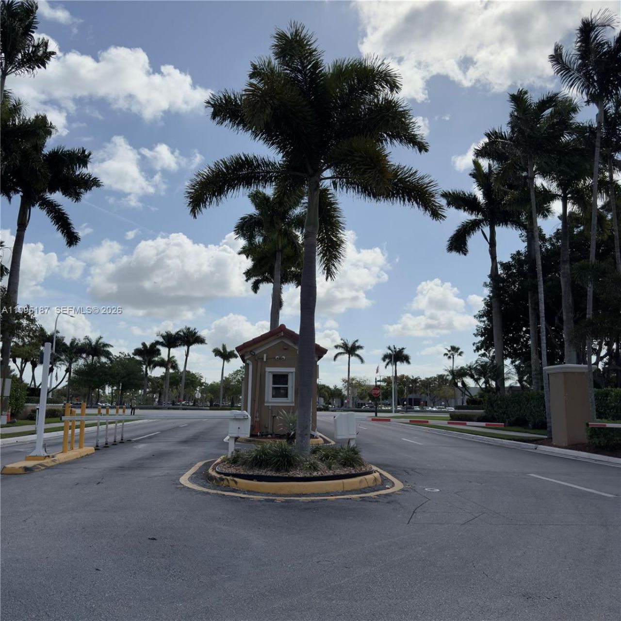 16029 Emerald Cove Rd , Weston, FL 33331 Photo