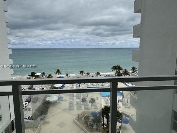 2030 S Ocean Dr , Unit 815, Hallandale Beach, FL 33009