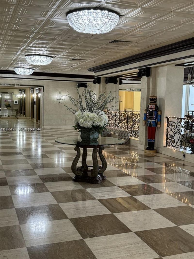 2030 S Ocean Dr, Unit 815, Hallandale Beach, FL 33009 Photo