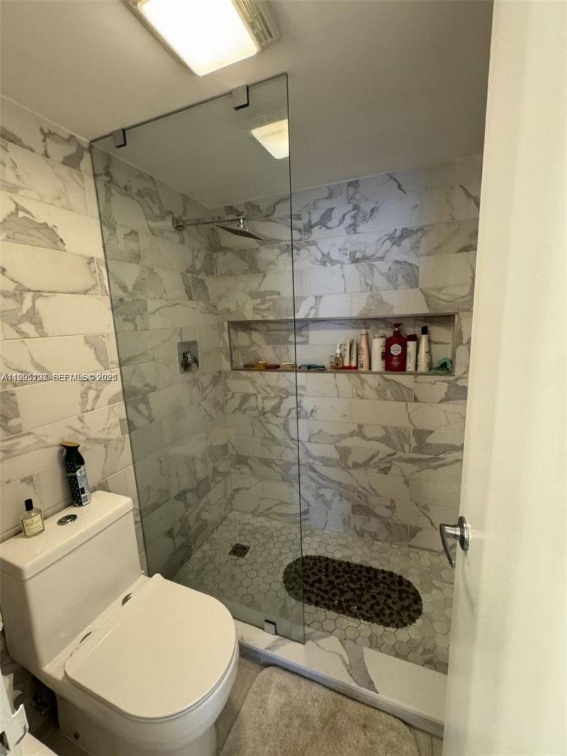 2030 S Ocean Dr, Unit 815, Hallandale Beach, FL 33009 Photo