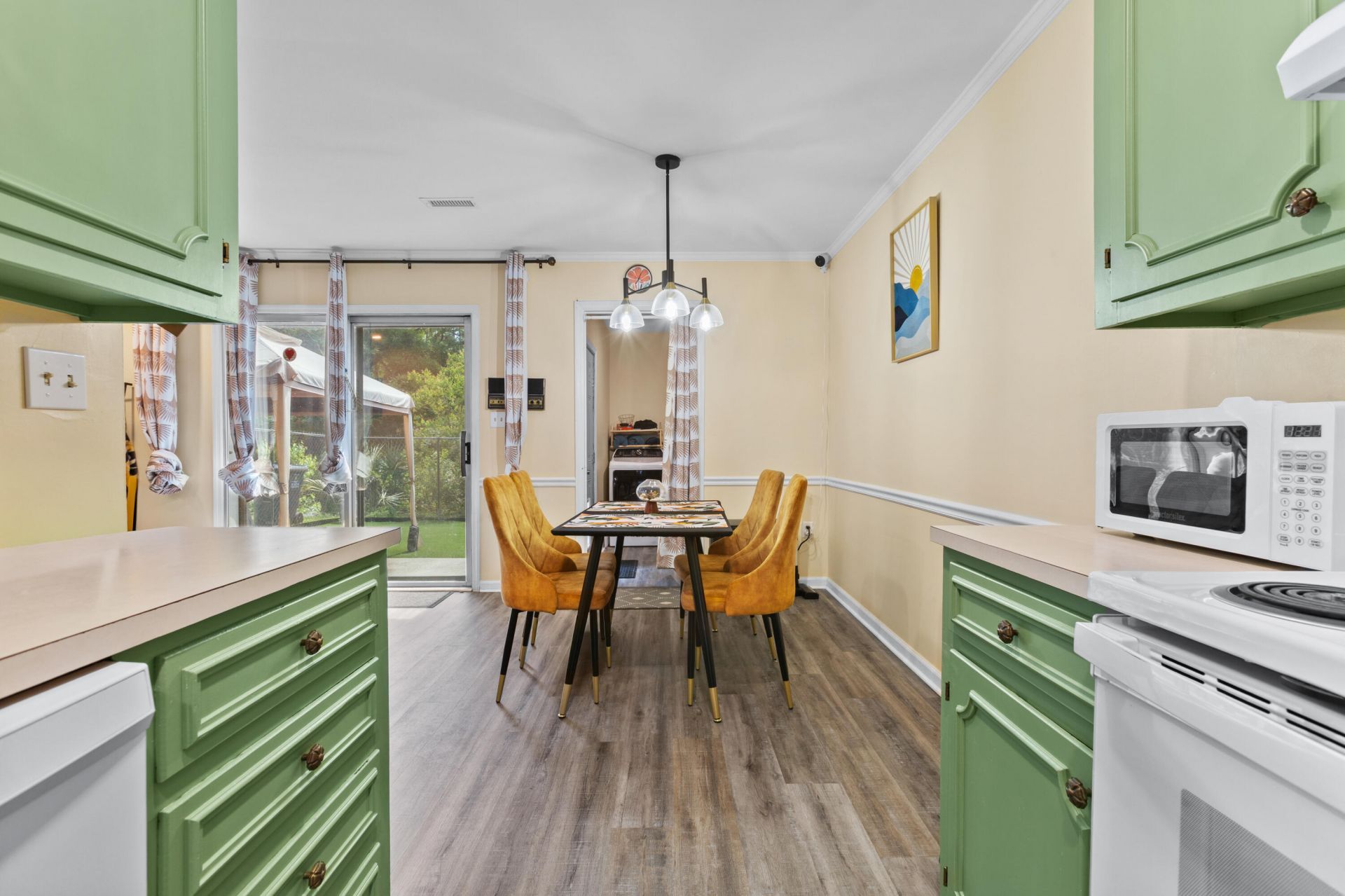 4423 S Shirley Drive Photo 5