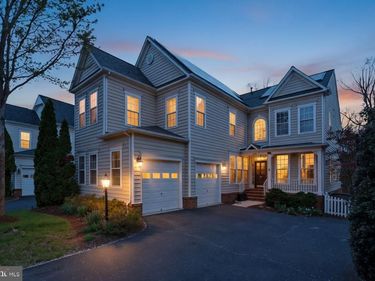 21898 WINDOVER DRIVE, BROADLANDS, VA 20148