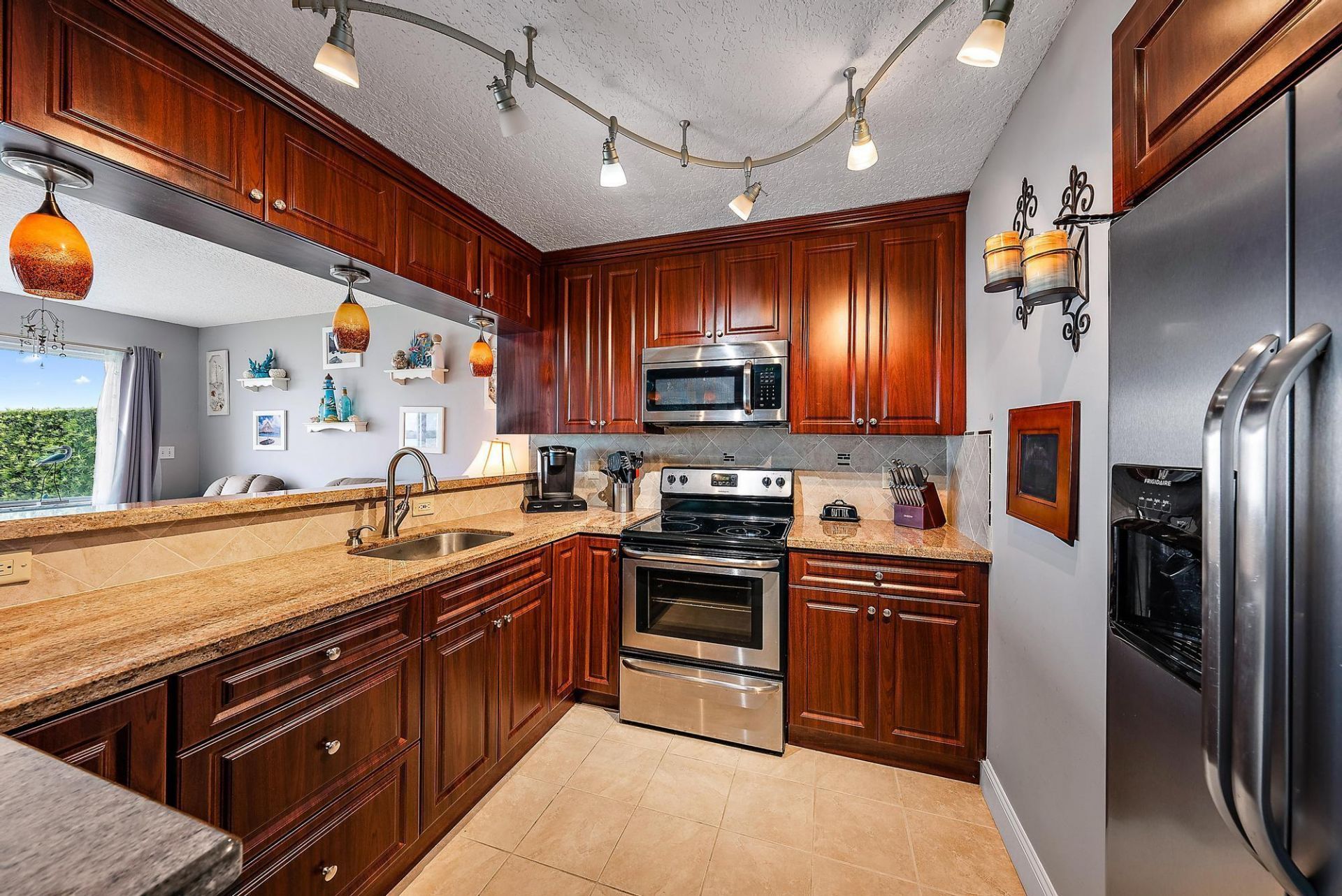 52 Yacht Club Drive, Unit 105, North Palm Beach, FL 33408 Photo