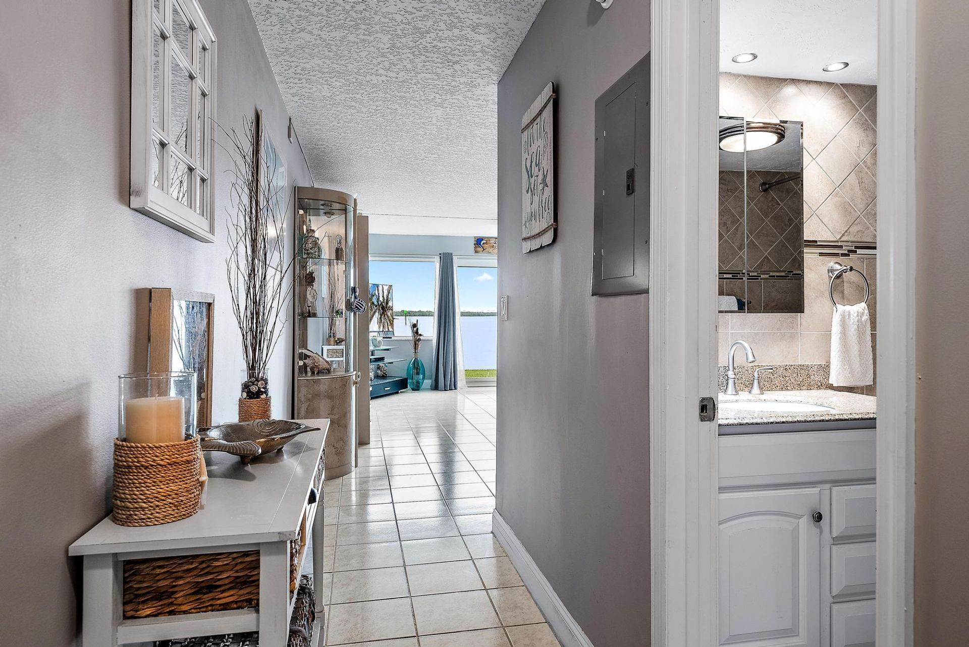 52 Yacht Club Drive, Unit 105, North Palm Beach, FL 33408 Photo