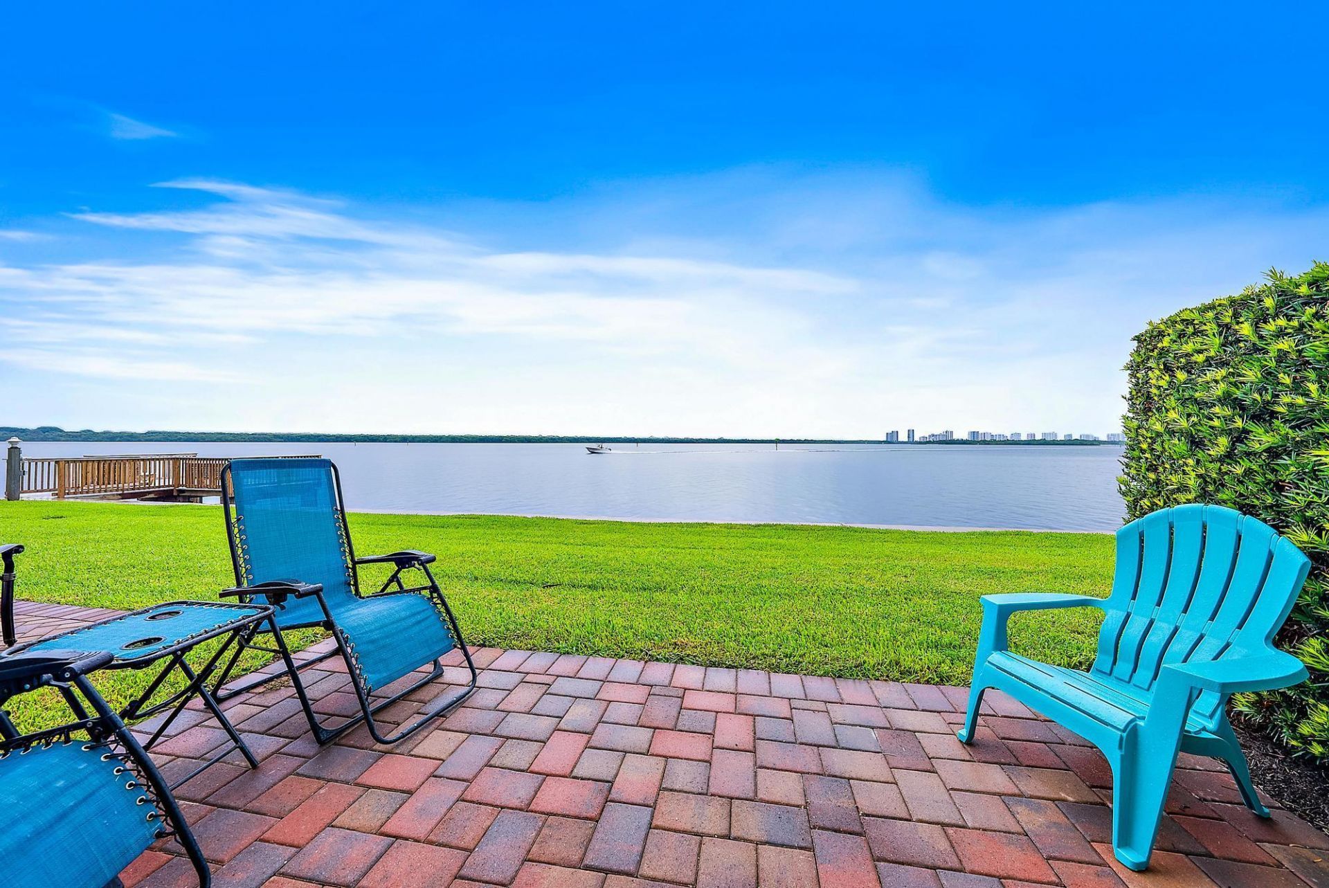 52 Yacht Club Drive, Unit 105, North Palm Beach, FL 33408 Photo