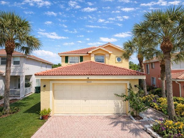 5005 Northern Lights Dr, Unit 5005, Green Acres, FL 33463