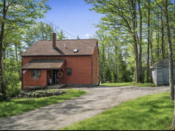 39 Simmons Lane, Friendship, ME 04547