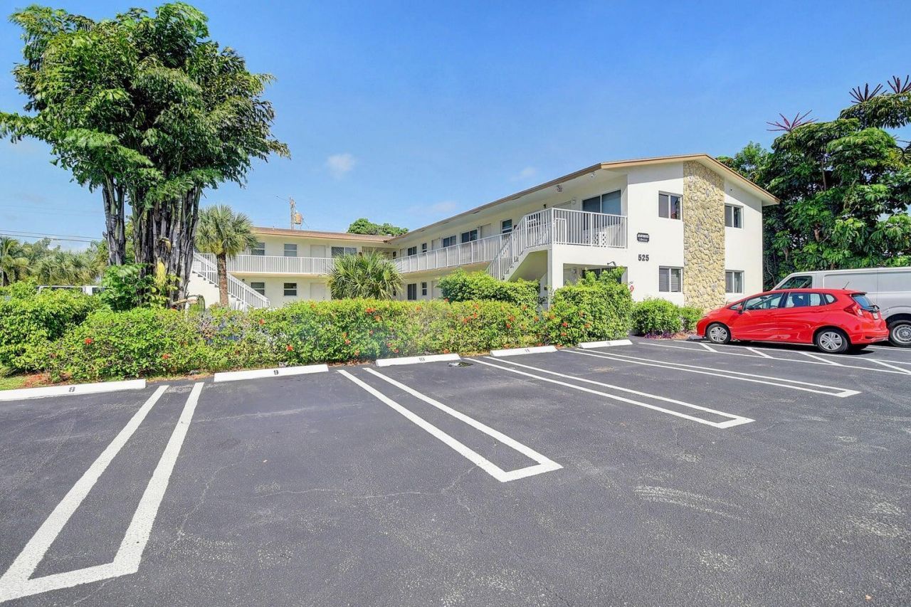 525 S Broadway Street, Unit M, Lantana, FL 33462 Photo