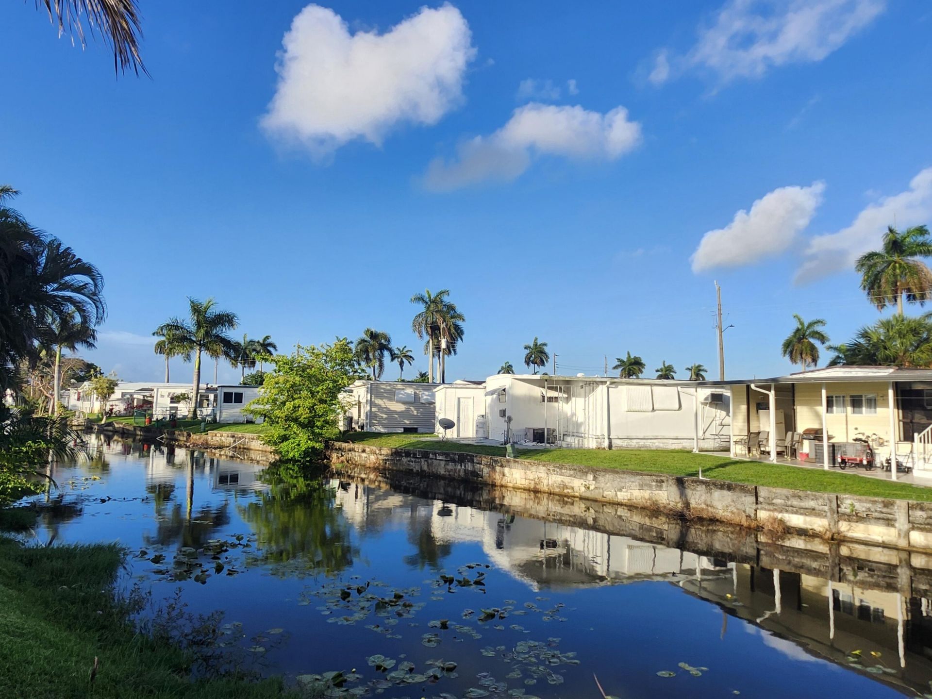 2011 SW 84th Avenue, Davie, FL 33324 Photo