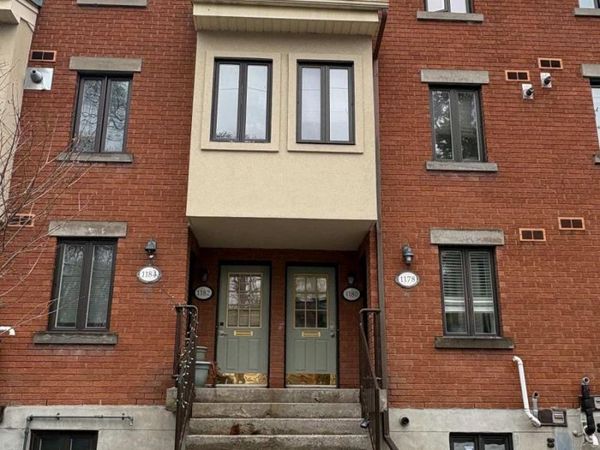 1180 Blasdell Avenue , Ottawa, ON K1K4H5