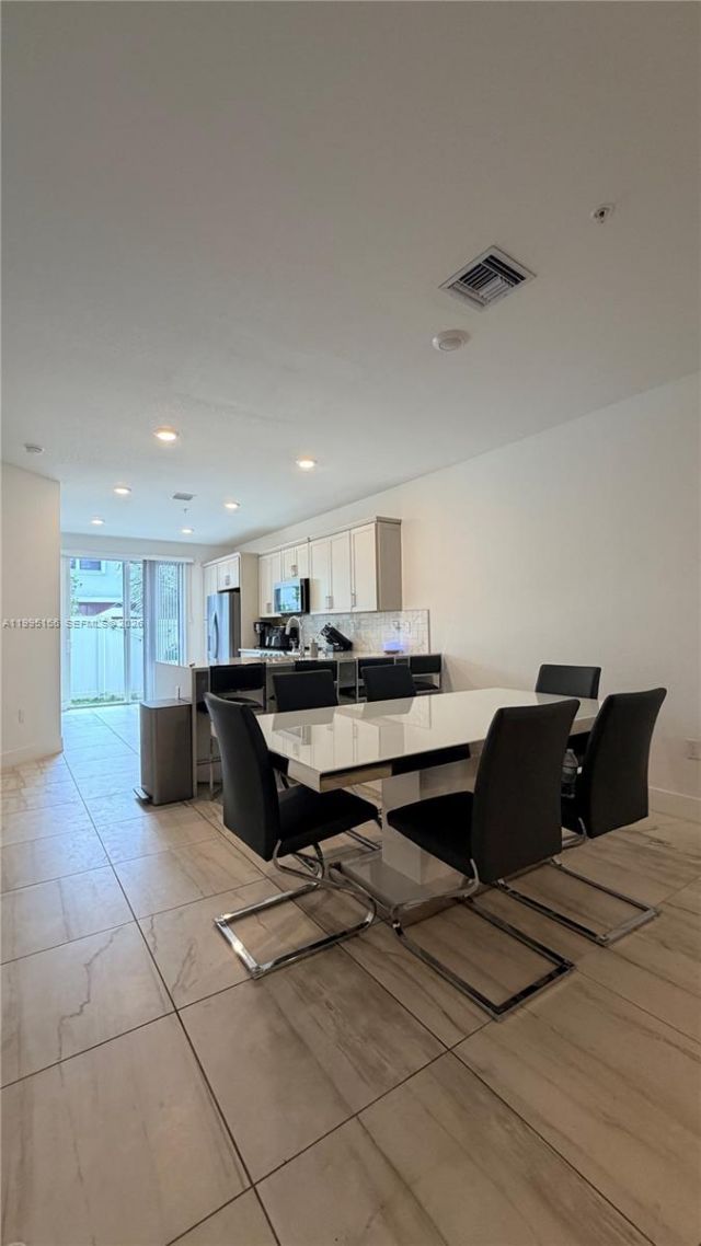 181 SW 170th Ave, Pembroke Pines, FL 33027 Photo