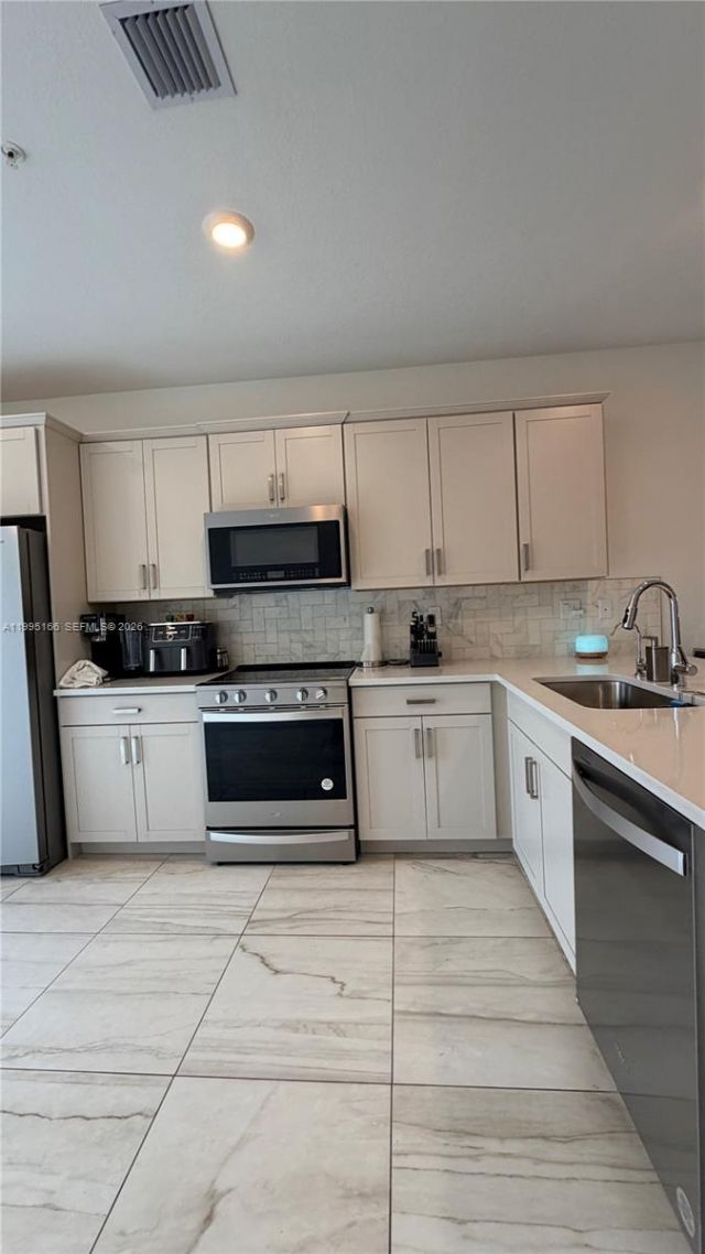 181 SW 170th Ave, Pembroke Pines, FL 33027 Photo