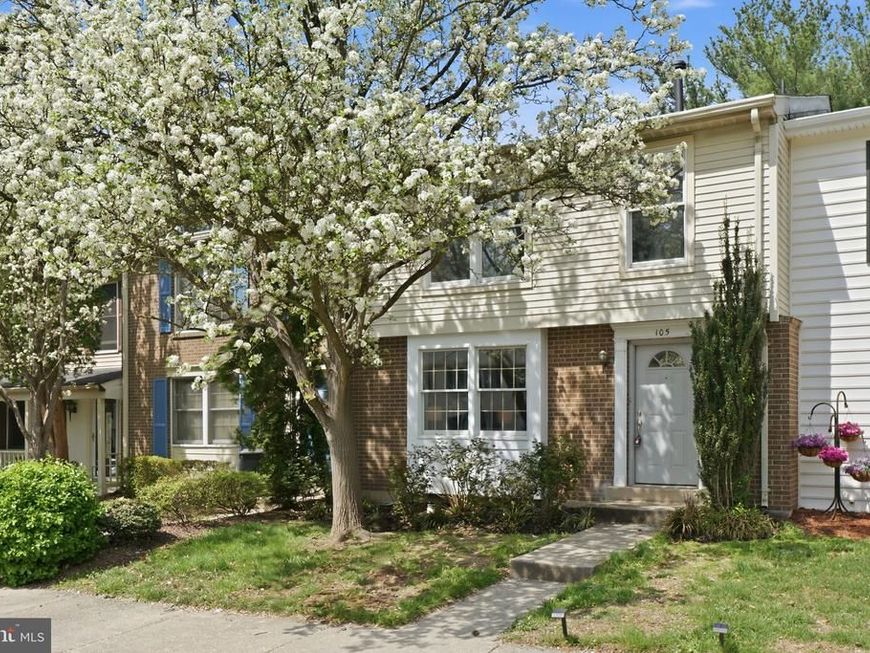 105 Holdcroft Lane, Gaithersburg, MD 20878 Main Photo