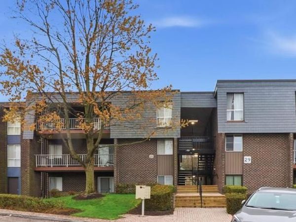 29 STONEHENGE CIRCLE, Unit 2, BALTIMORE, MD 21208