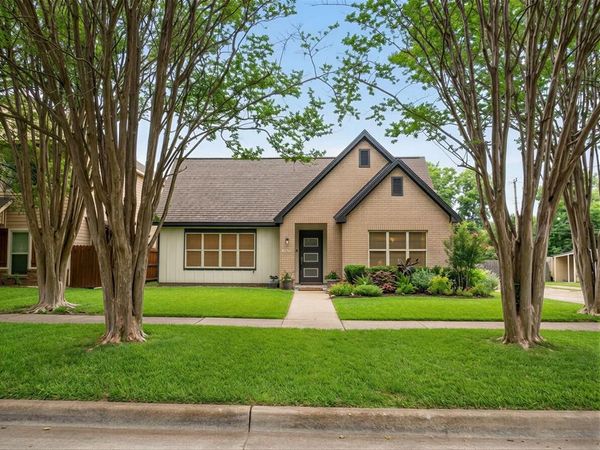 4805 Birchman Avenue , Fort Worth, TX 76107