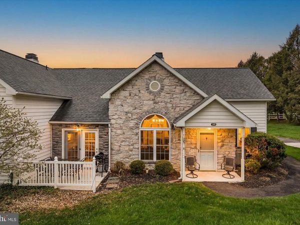 2110 BAYBERRY LANE, Unit 2110, YORK, PA 17403