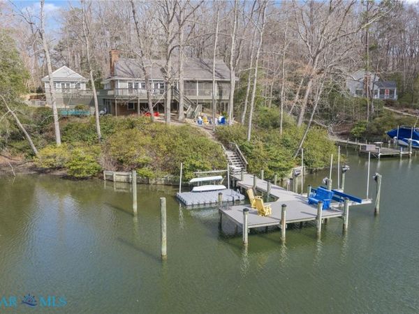 593 Glebe Road, Irvington, VA 22480
