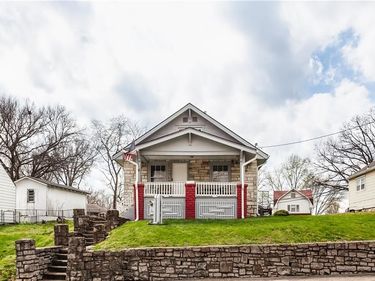 622 Dunbar Avenue, Excelsior Springs, MO 64024