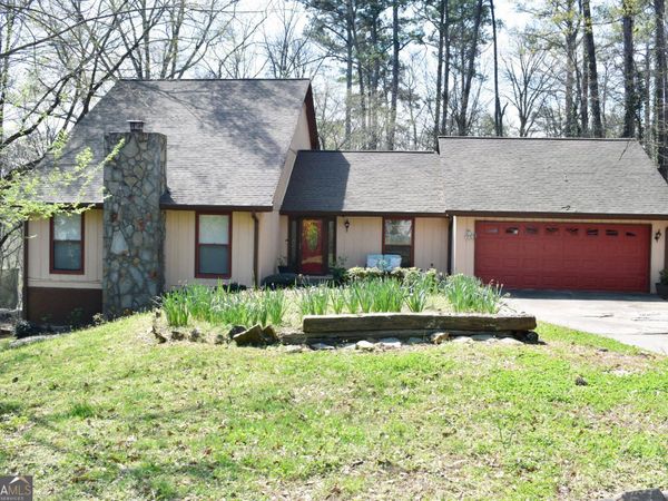 3959 Cotswold Drive, Lilburn, GA 30047