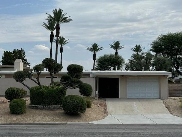77430 Miles Avenue, Indian Wells, CA 92210