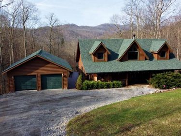 2429 Sunset Pass Rd, Slatyfork, WV 26291