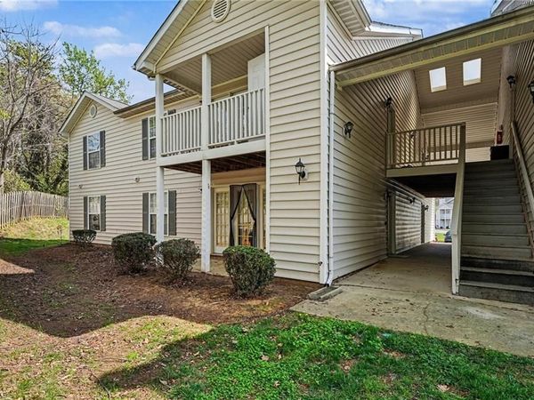 802 Folly Court, Unit G, Greensboro, NC 27409