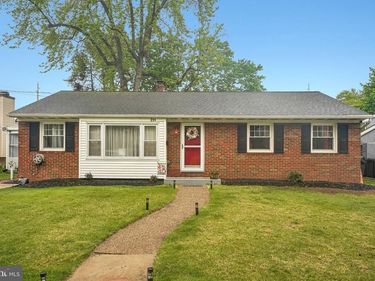 211 MARLBOROUGH AVENUE, MOUNT EPHRAIM, NJ 08059