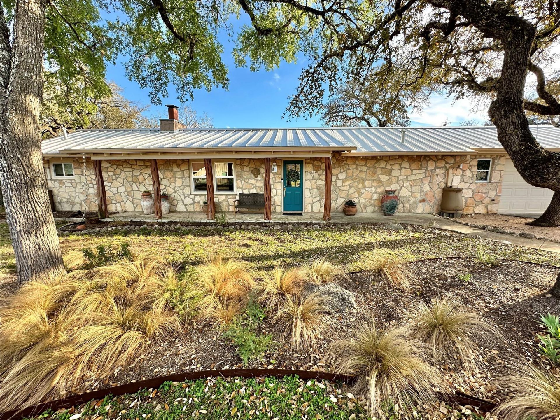 29 Presidio Rd, Wimberley, TX 78676 Main Photo