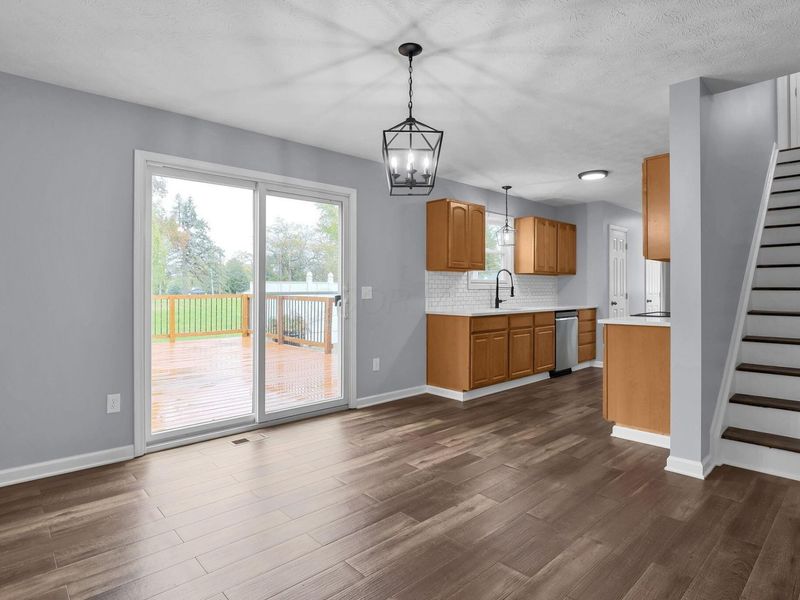 2460 Cherokee Drive , London, OH 43140 Photo 10