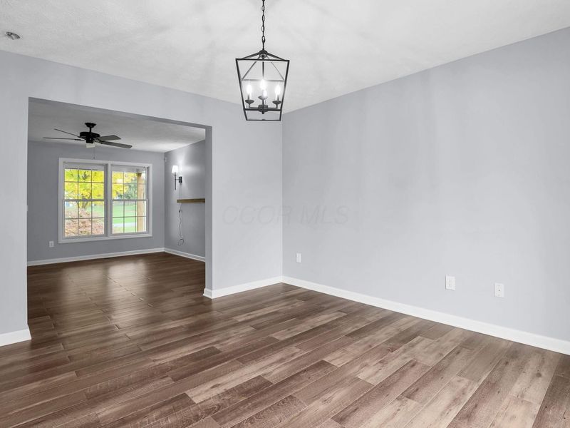 2460 Cherokee Drive , London, OH 43140 Photo 11