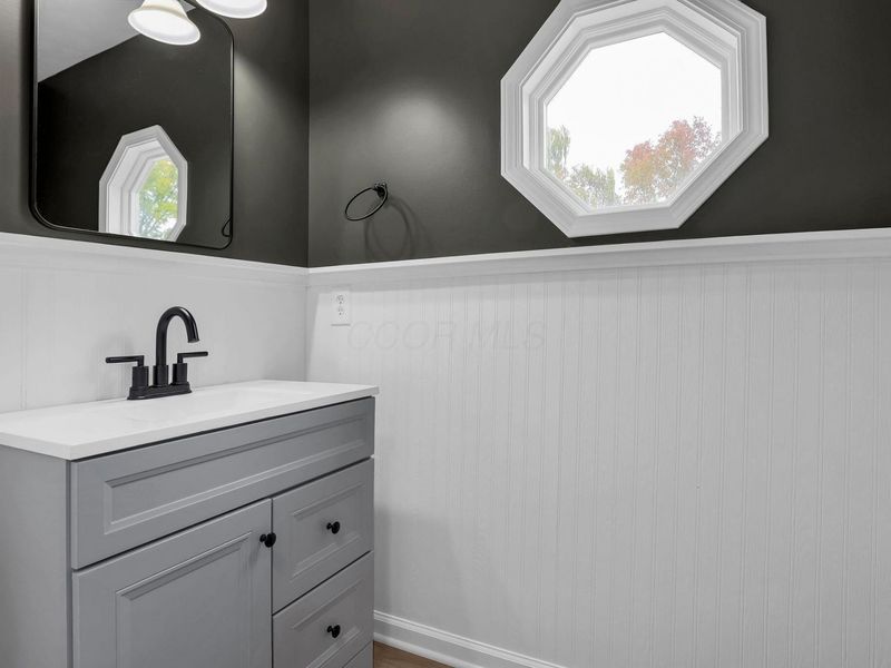 2460 Cherokee Drive , London, OH 43140 Photo 15