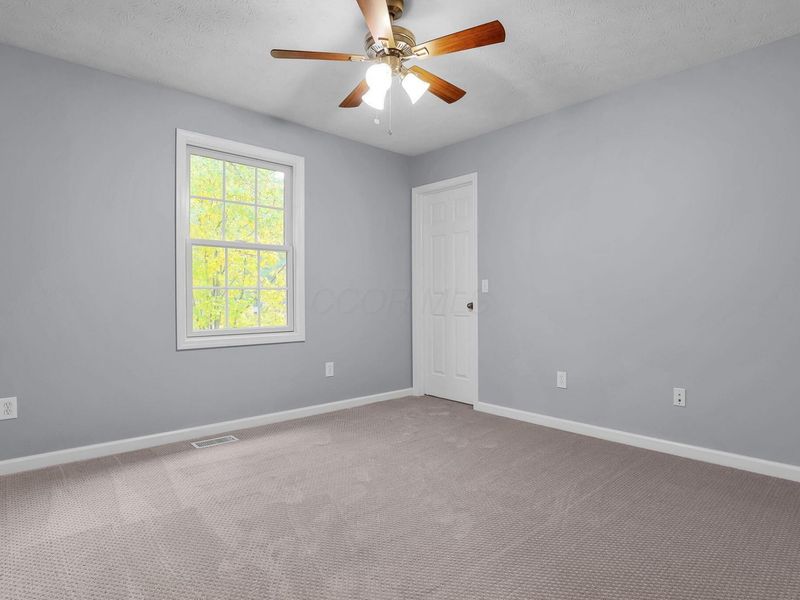 2460 Cherokee Drive , London, OH 43140 Photo 23