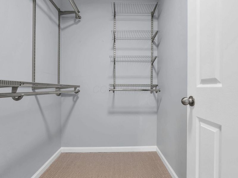 2460 Cherokee Drive , London, OH 43140 Photo 28