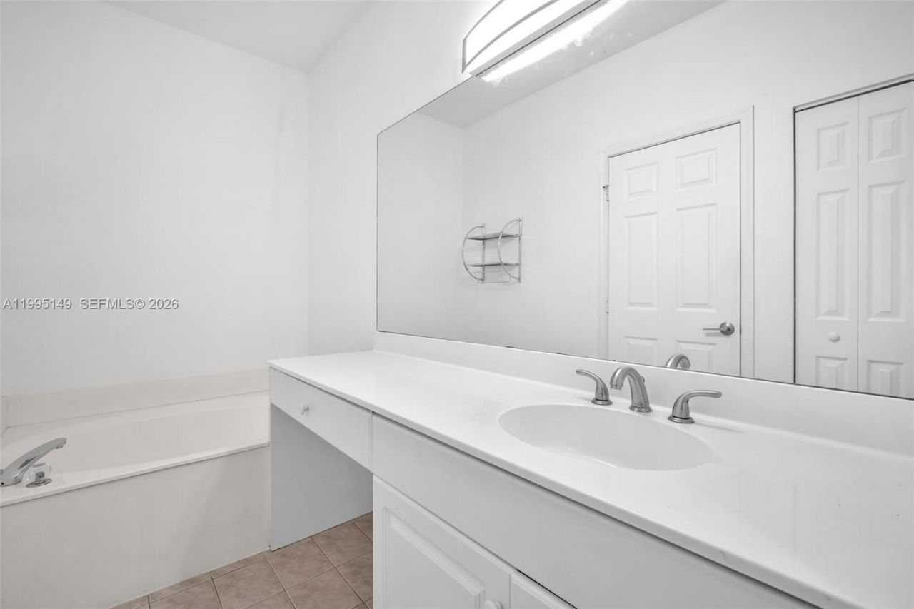 12675 NW 56th Dr, Unit 12675, Coral Springs, FL 33076 Photo