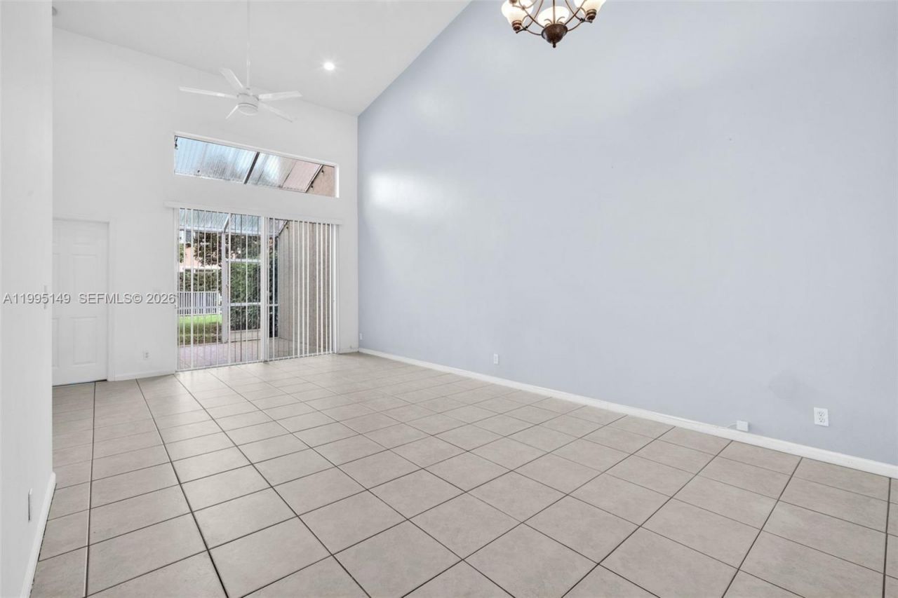 12675 NW 56th Dr, Unit 12675, Coral Springs, FL 33076 Photo