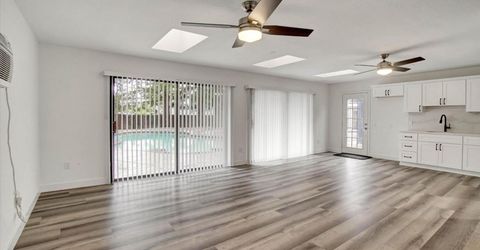 144 W Gold Creek Cir, Folsom, CA 95630 Photo