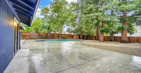 144 W Gold Creek Cir, Folsom, CA 95630 Photo