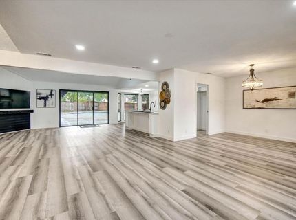 144 W Gold Creek Cir, Folsom, CA 95630 Photo